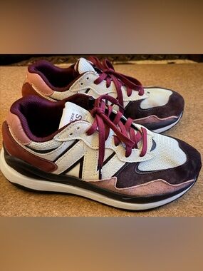 Women’s FIGS New Balance Sneakers